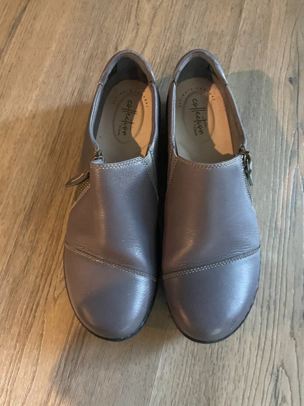 Clarks Ultimate Comfort Gray Side Zip Loafer Leather Shoes 9.5